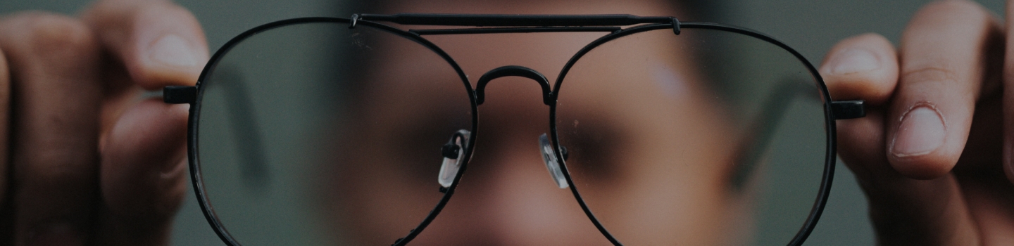 Diferencia entre gafas bifocales y progresivas - ALAIN AFFLELOU